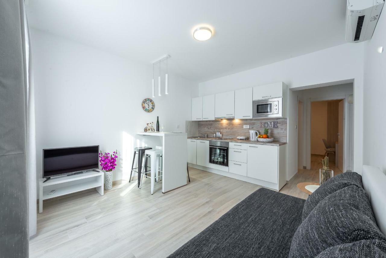 Apartments Monidul ดูบรอฟนิก ภายนอก รูปภาพ
